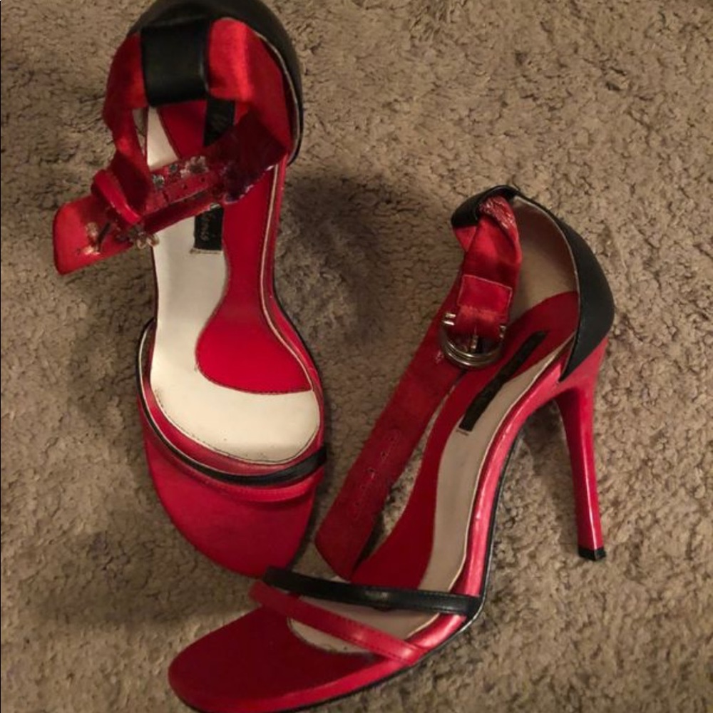 Michael Antonio red and black high heels